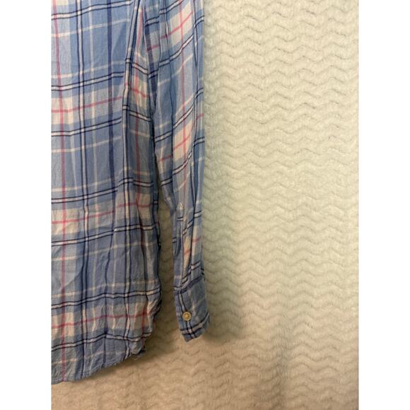 Old Navy the classic shirt Button up light blue plaid Size M - Picture 4 of 5